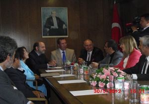 Yılmaz Peru heyetini ağırladı